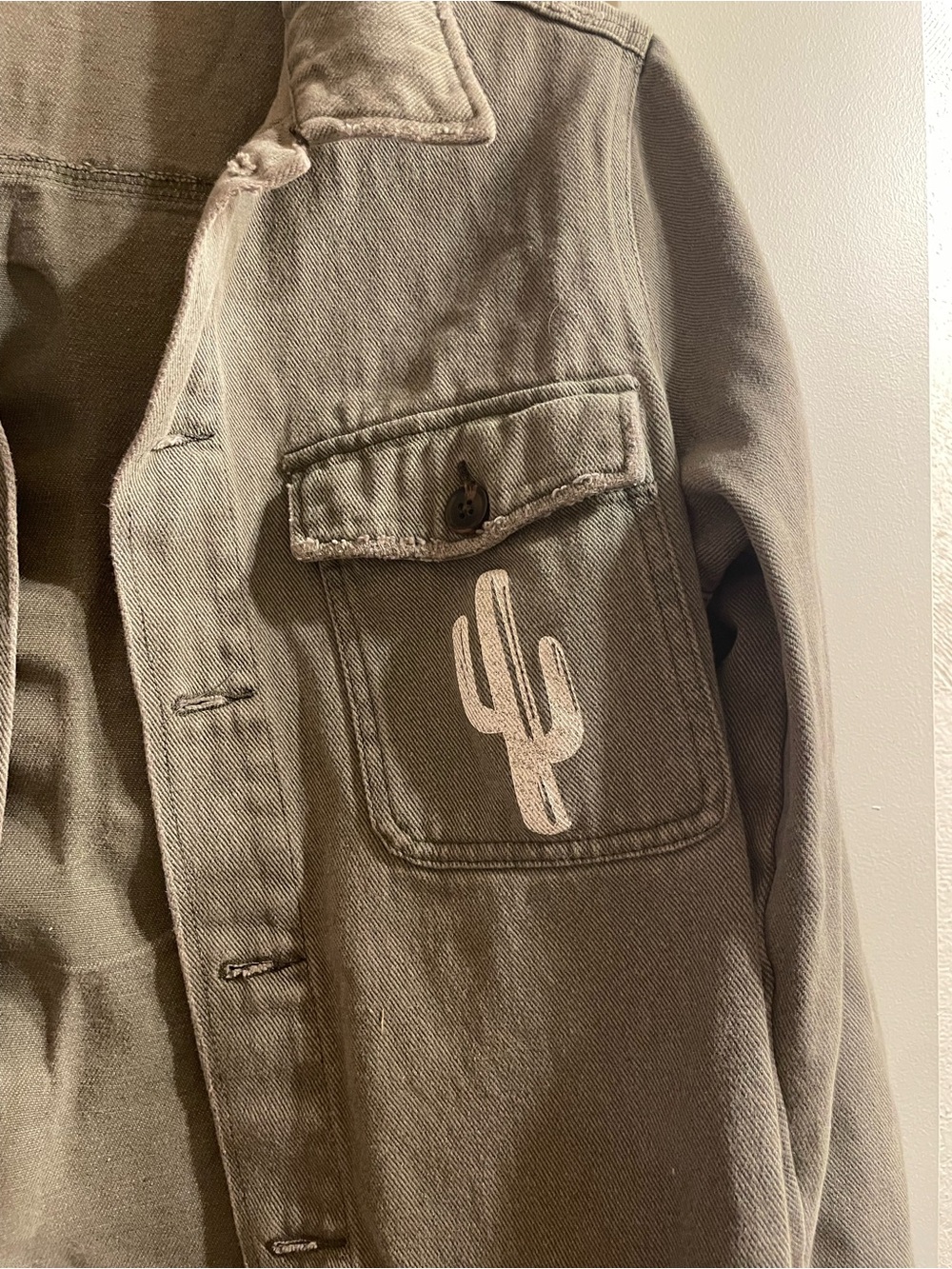 Cargo Jacket - Picture 2 of 4